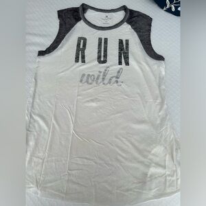 Express Run Wild Sport T-Shirt Size M NWOT